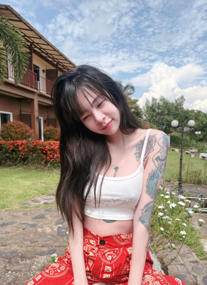 ภาพเดี่ยวกลางแจ้ง