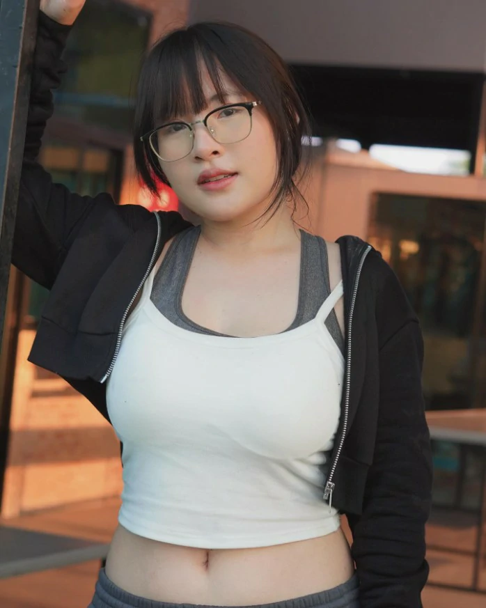 Limeiping นุ่น li_meiping